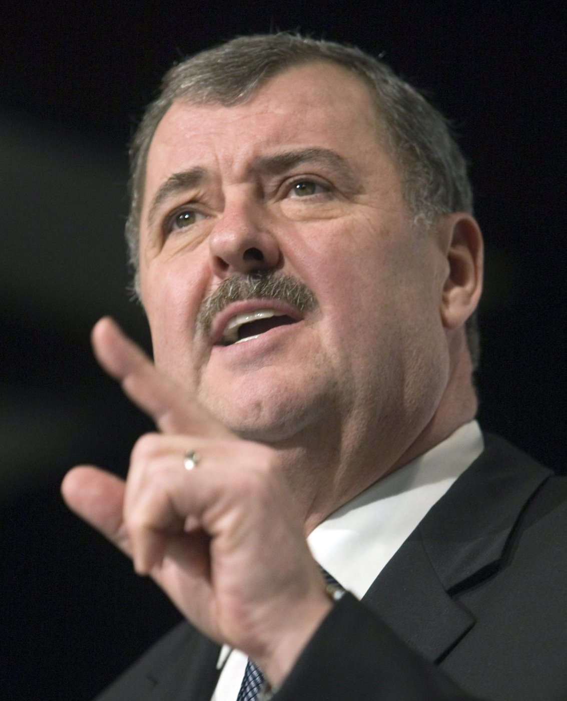 L'ancien dirigeant de la CDPQ Henri-Paul Rousseau nommé délégué général à Paris