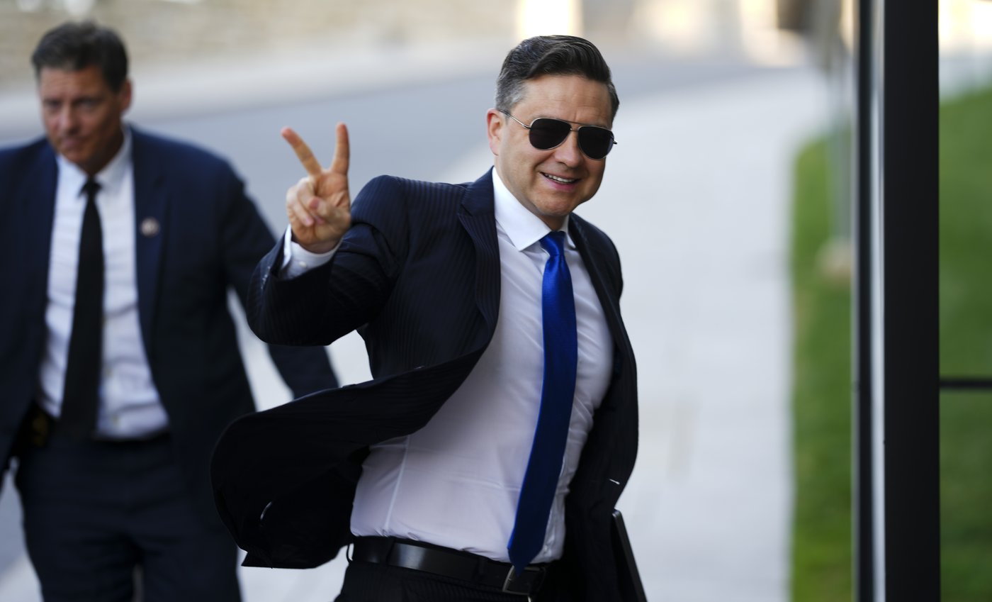 Le bureau de Poilievre discret sur sa participation à des activités de la Fierté