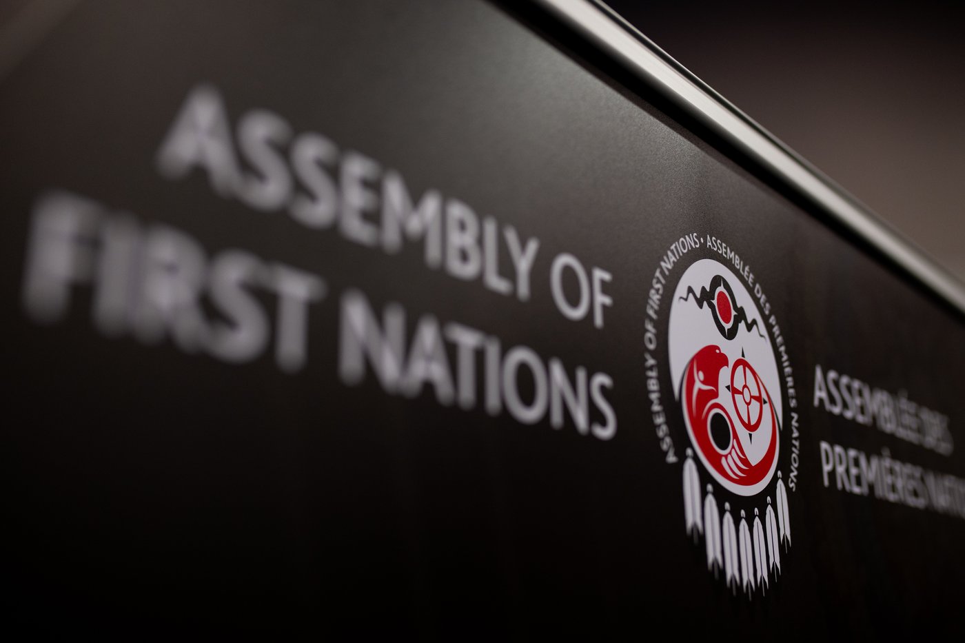 L'Assemblée des Premières Nations manque de transparence, selon trois chefs régionaux