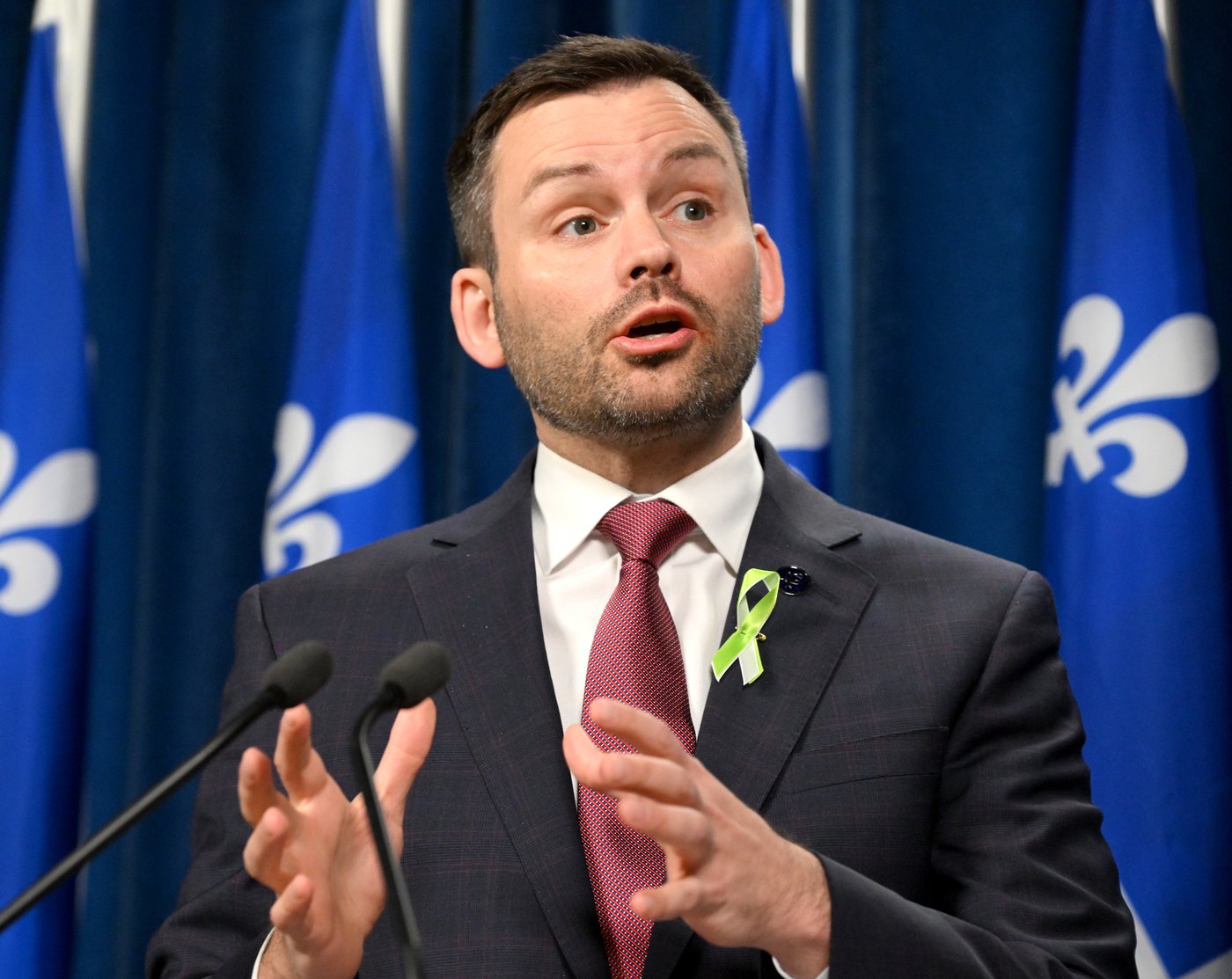 Commission spéciale sur les jeunes et les écrans: le PQ déplore les délais
