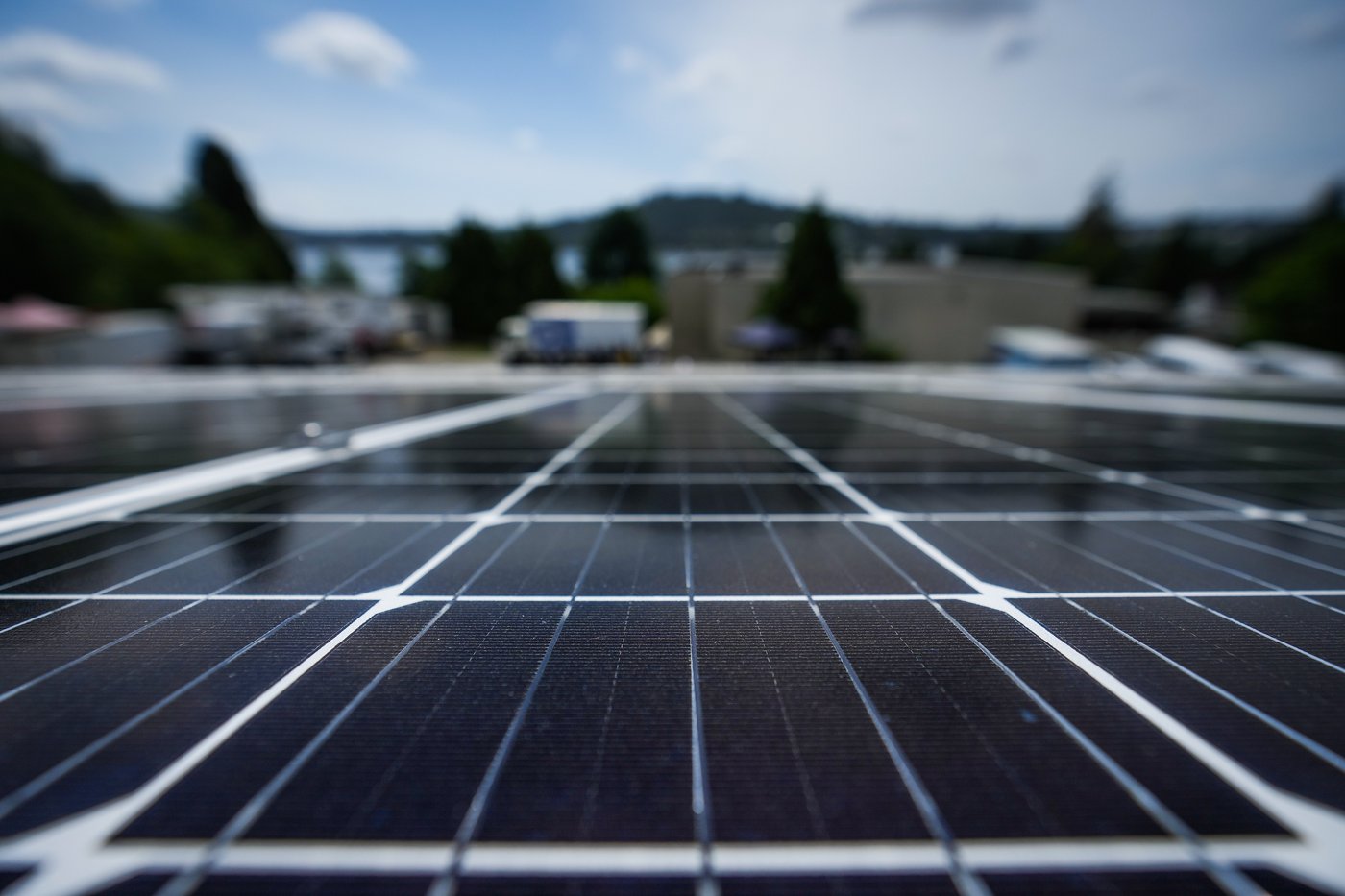 BC Hydro accordera des rabais pour des systèmes de panneaux solaires sur les toits