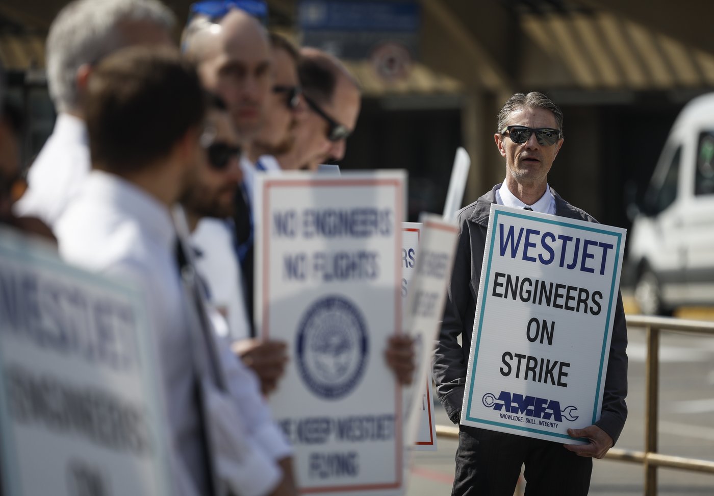 La reprise des opérations de WestJet prendra du temps; des dizaines de vols annulés