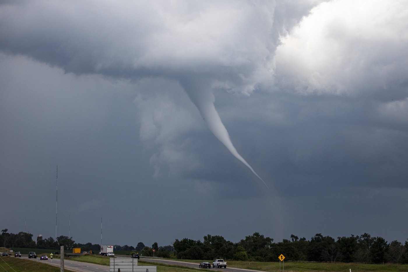 Le secteur de Lachute est mis sous alerte face au risque potentiel de tornades