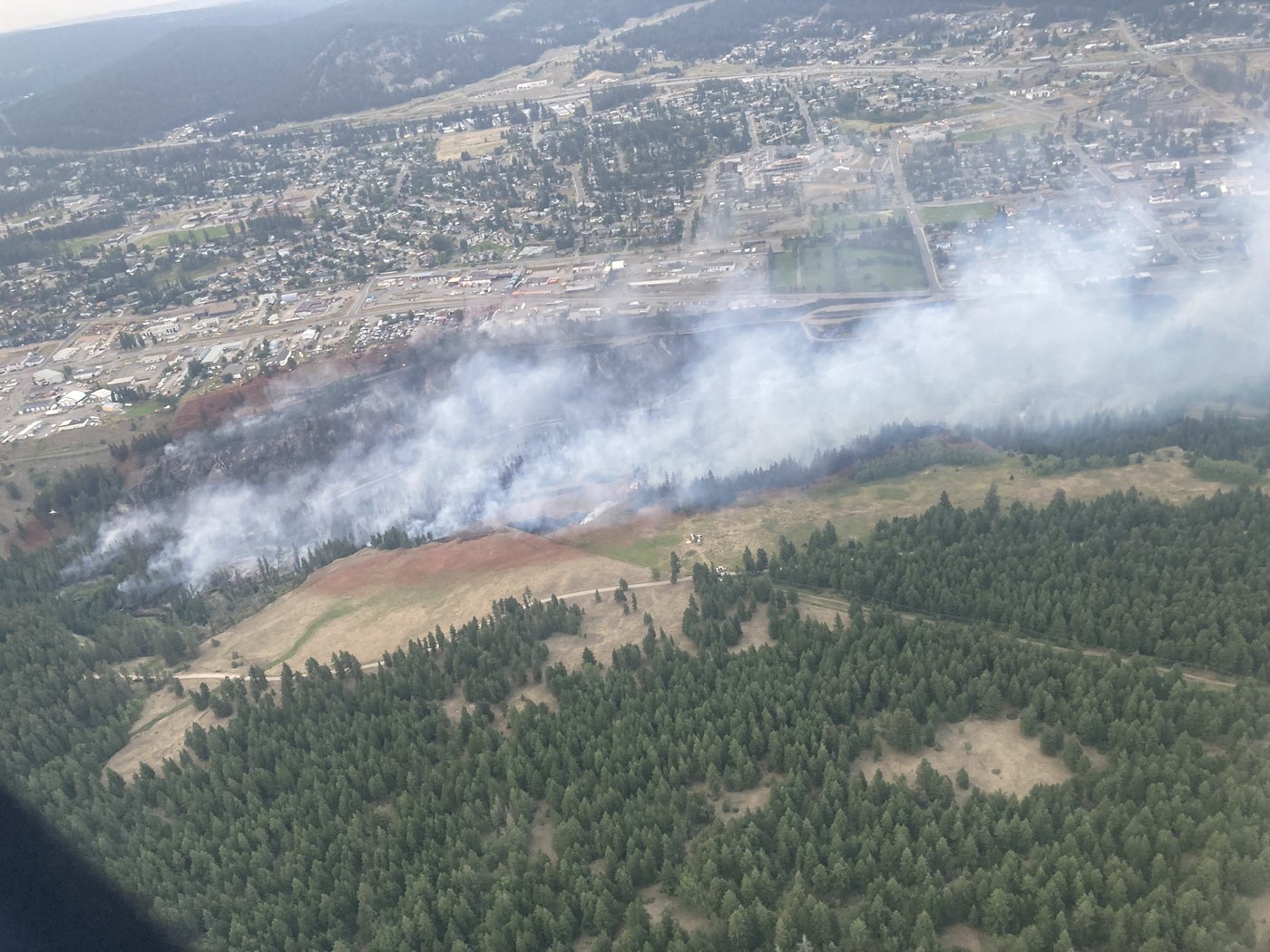 Colombie-Britannique: tempêtes en vue alors que les incendies de forêt s’intensifient