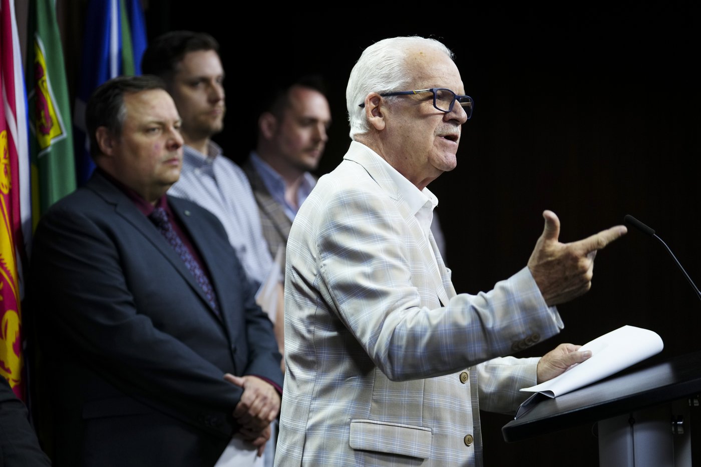Retour au bureau 3 jours/semaine au fédéral: 91 % s'y opposent, dit l'AFPC