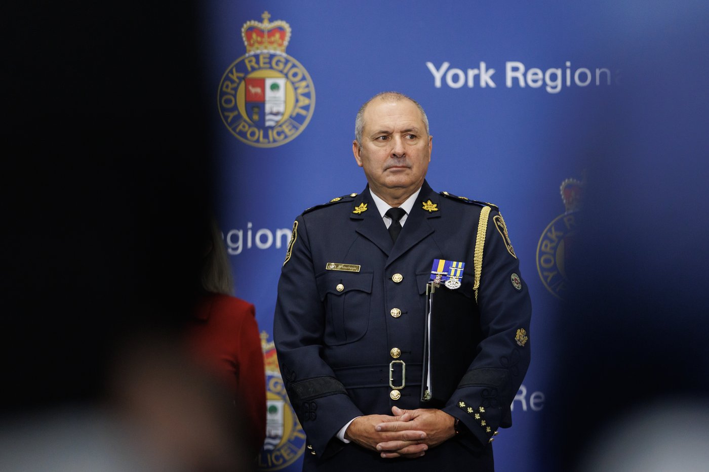 Un homme recherché pour un meurtre en Ontario a quitté le pays