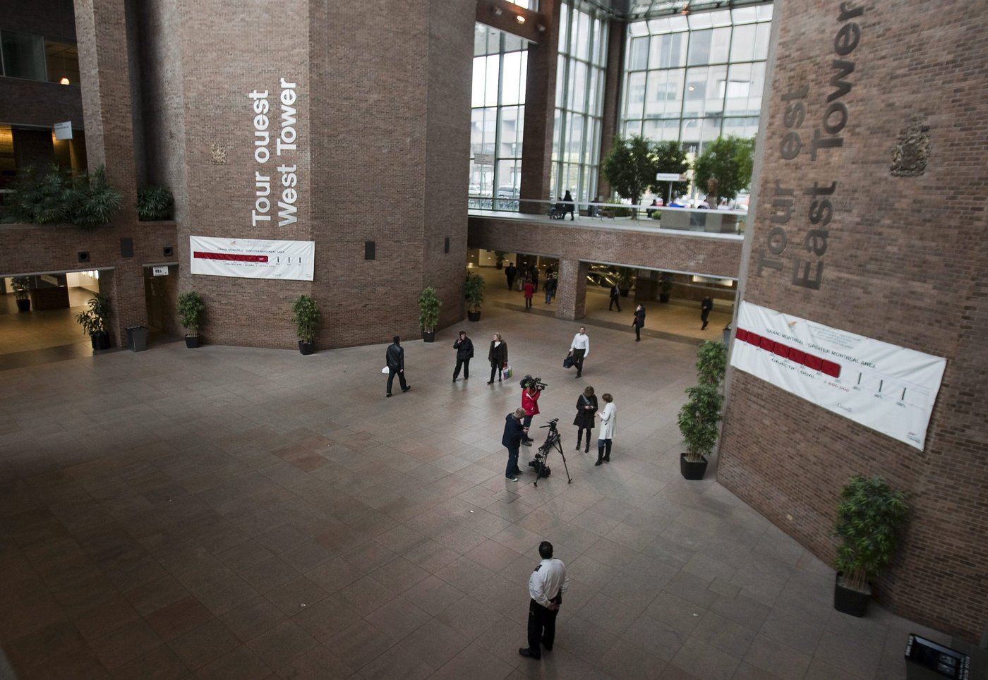 Retour au bureau 3 jours/semaine: l'AFPC invite les autres travailleurs à manifester