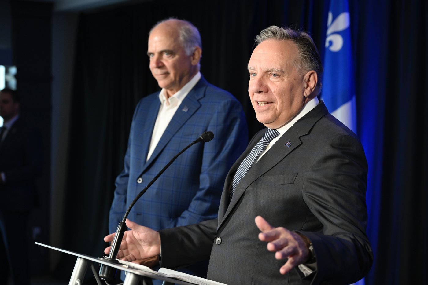 Legault procédera à un «ajustement» ministériel jeudi pour remplacer Fitzgibbon
