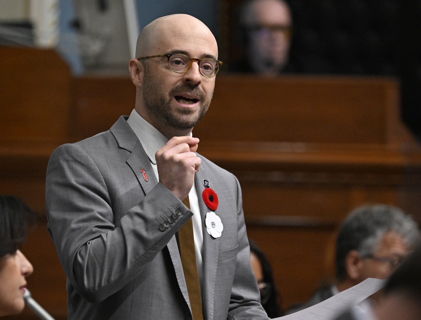 Sol Zanetti demande à la CAQ d'agrandir plus d'écoles qui en ont fait la demande