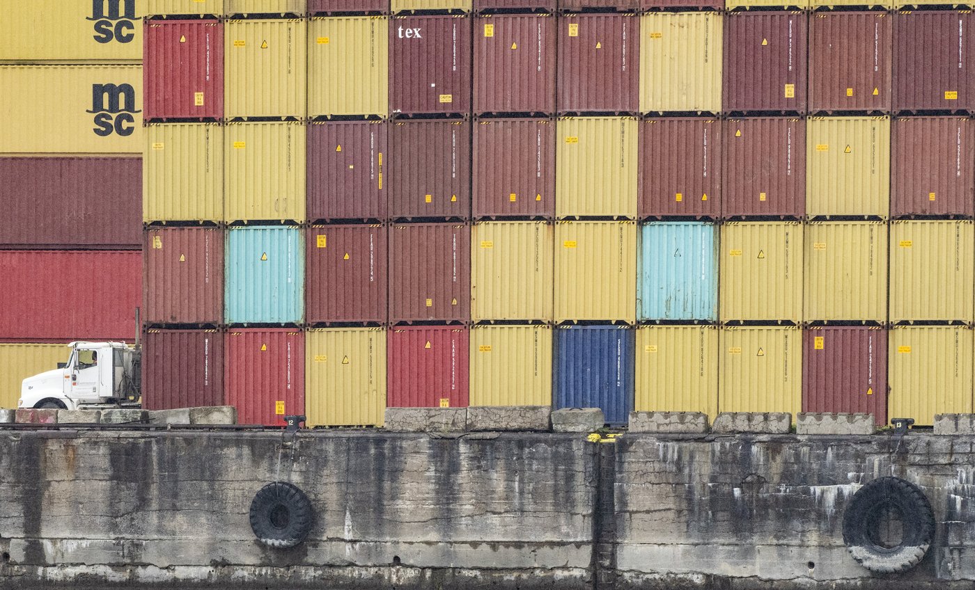 Port de Montréal: les débardeurs et l'association des employeurs en médiation