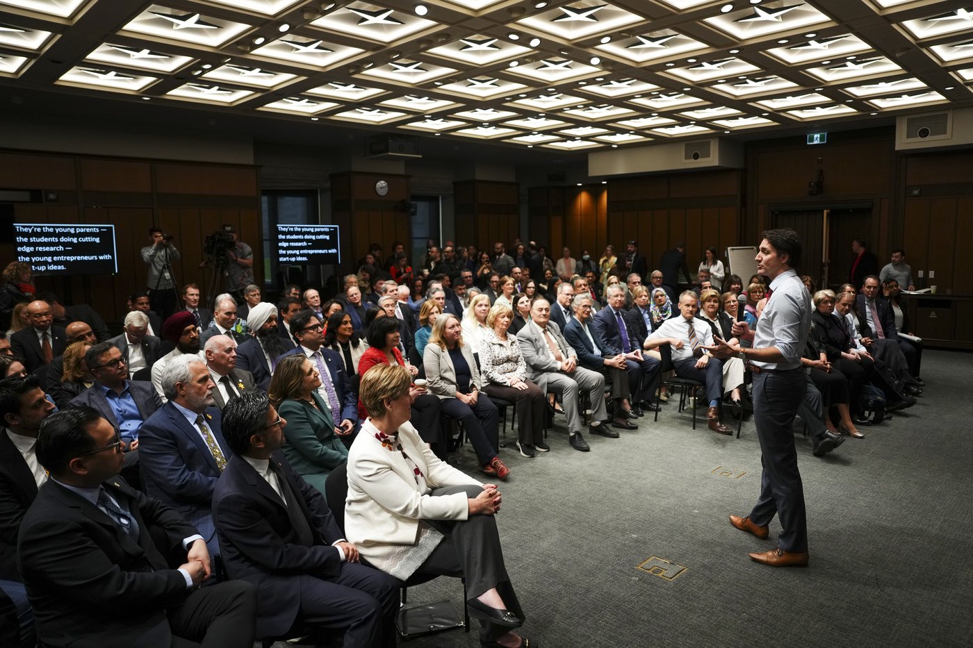 Des députés libéraux confronteront Justin Trudeau en caucus mercredi matin