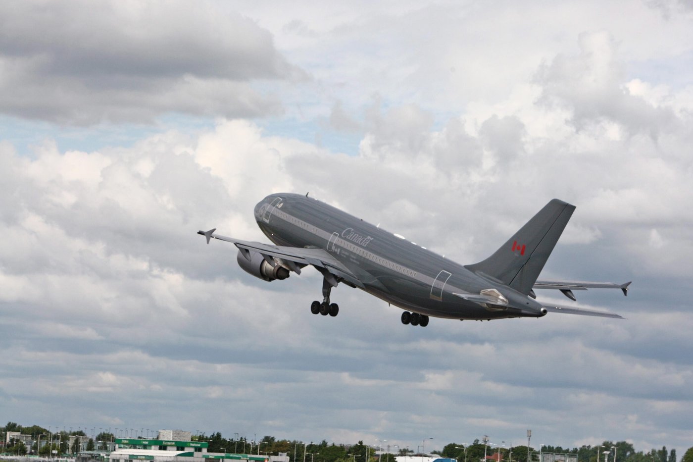 Les passagers d'Air India ont été transportés jusqu'à Chicago par l'Aviation royale