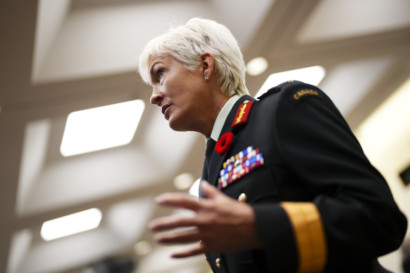 Jennie Carignan reste ferme face aux Américains sur la place des femmes dans l'armée