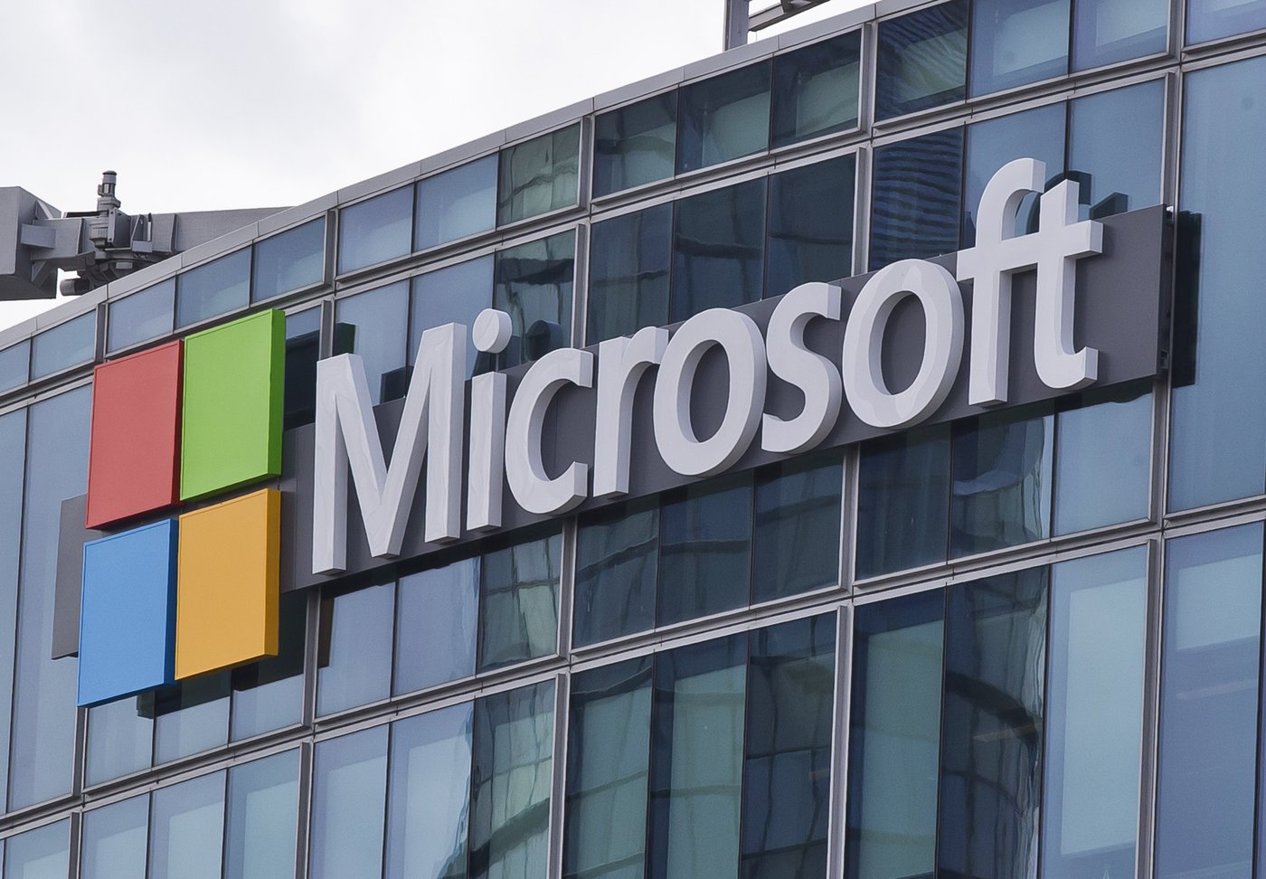 Outlook et Teams: des milliers d’utilisateurs de Microsoft 365 signalent des pannes