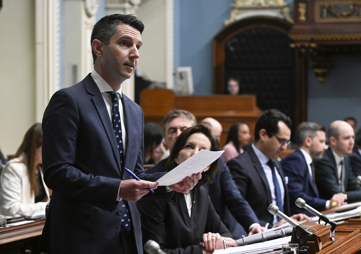 Garder les nouveaux médecins au public: un objectif louable, réagit l'opposition