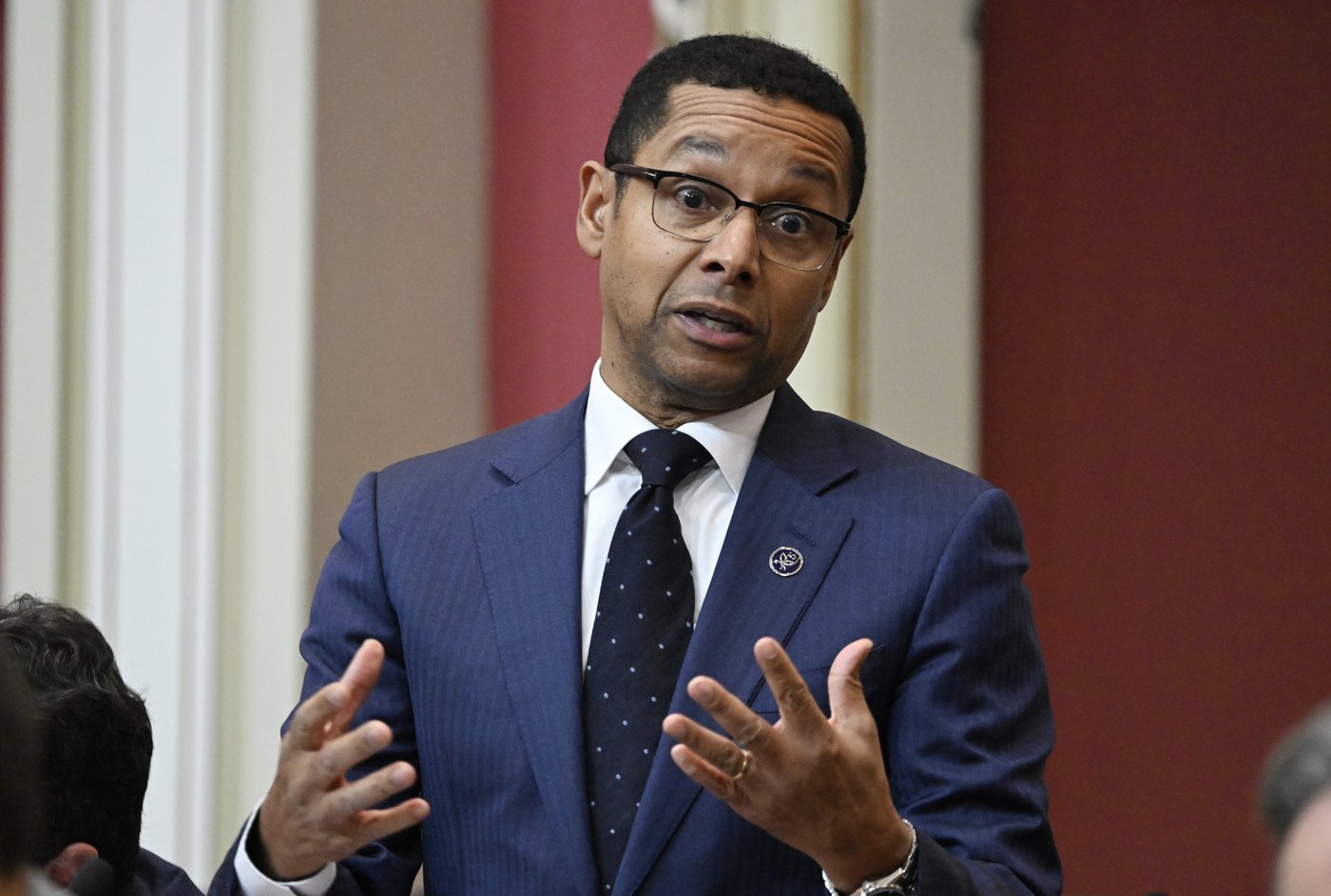 «Baby Shark»: «C’est pas humain», dit le ministre Lionel Carmant