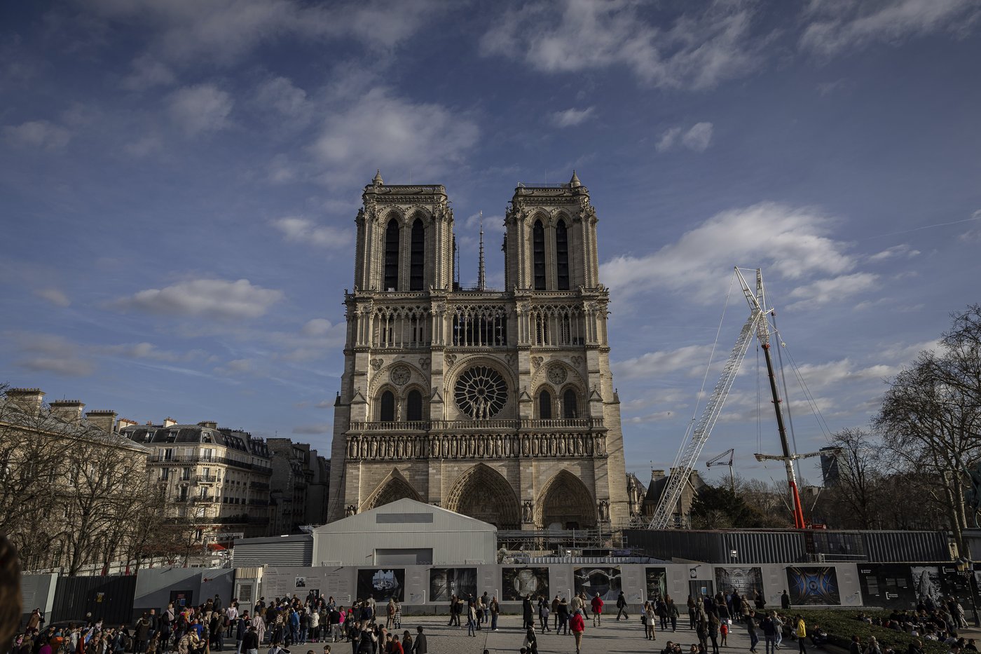 Préservation du patrimoine: des artisans d’ici au chevet de Notre-Dame de Paris