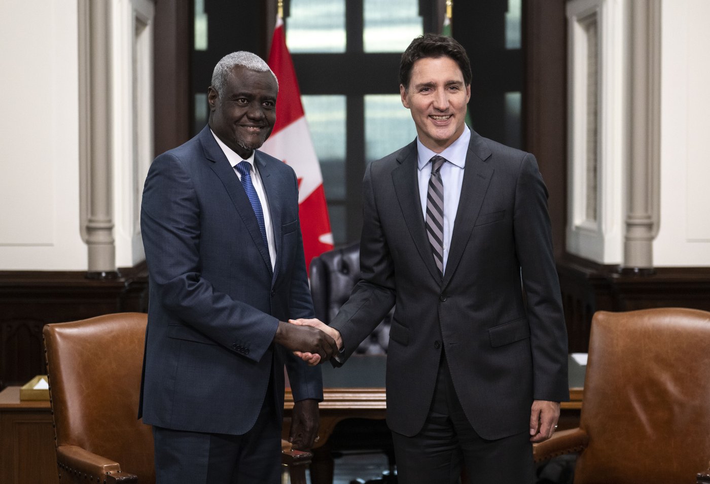Ottawa relance sa stratégie africaine et prévoit la construction d'ambassades