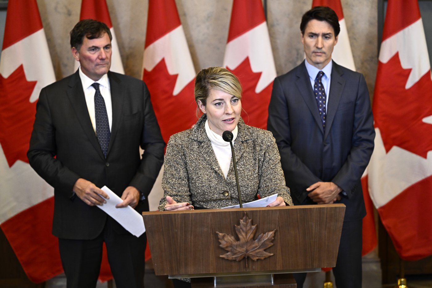 Les ministres LeBlanc et Joly rencontrent des responsables de Donald Trump en Floride