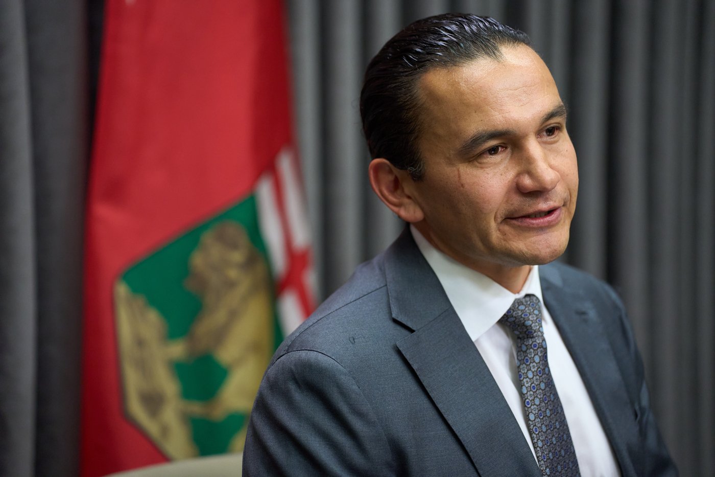 Le premier ministre du Manitoba fait allusion à des tarifs de rétorsion