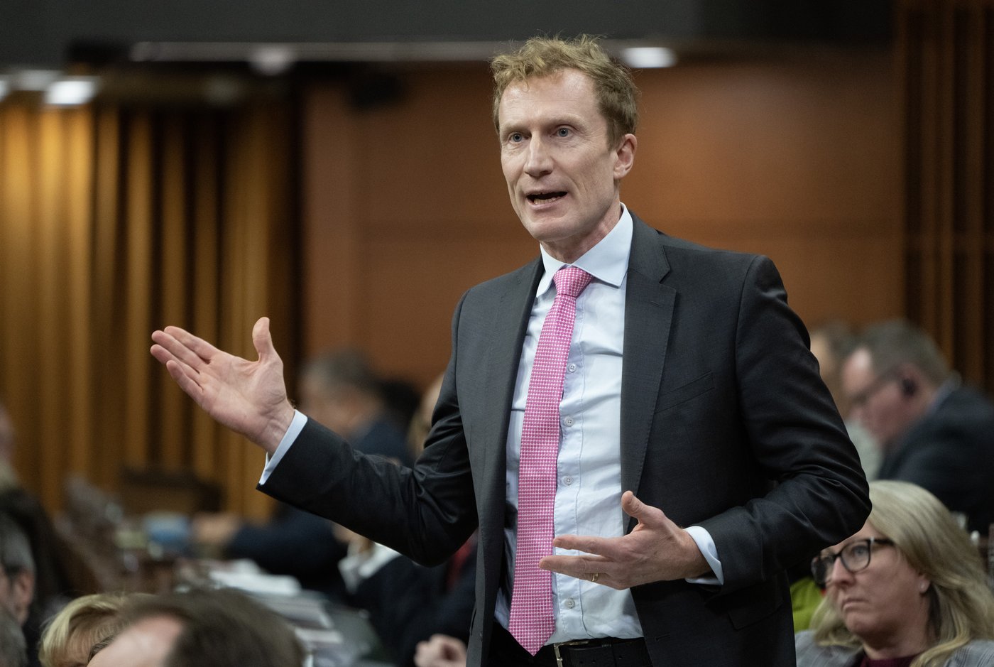 Ottawa demande au tribunal un autre délai pour régler le sort des «Canadiens perdus»