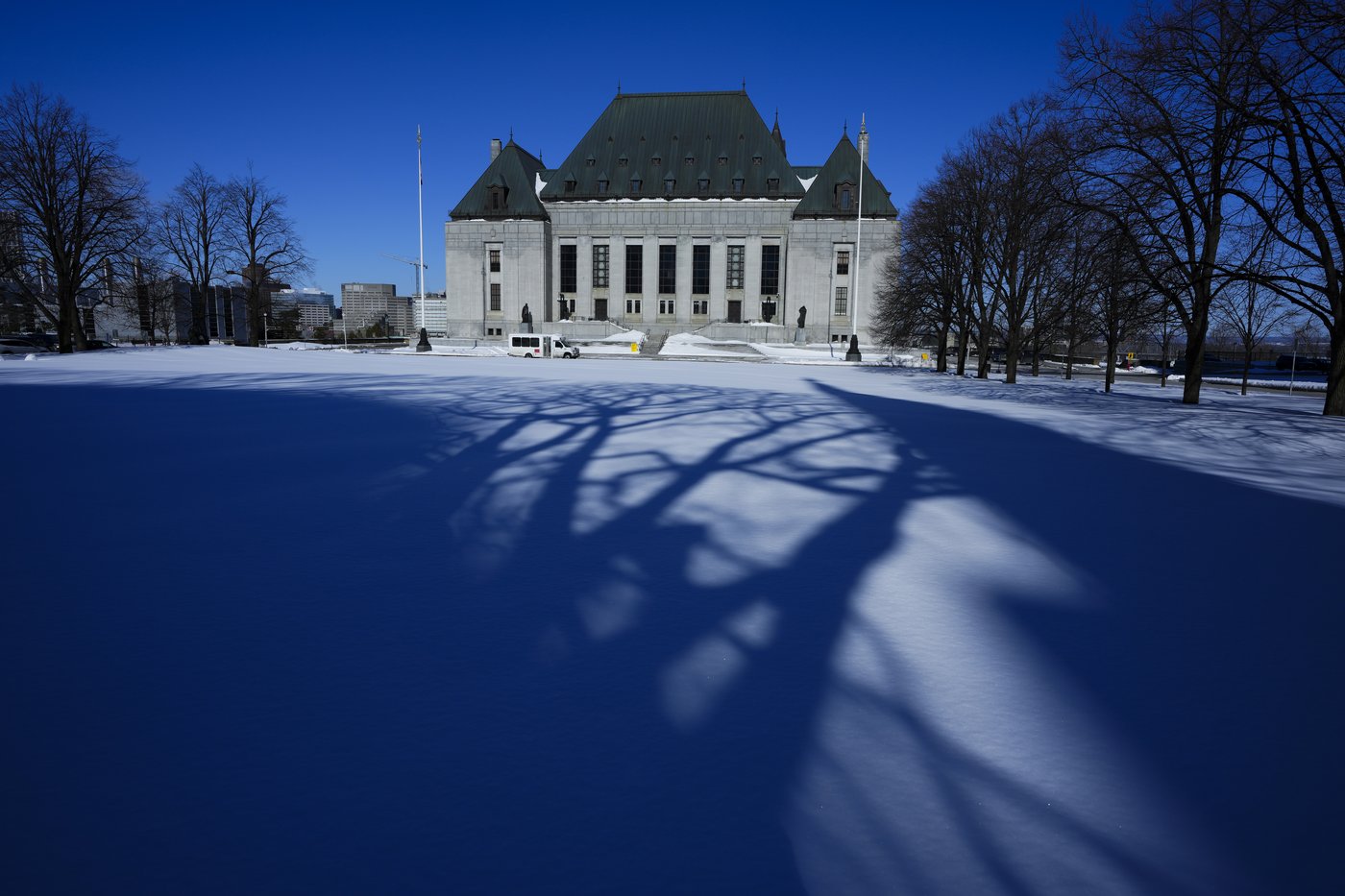 La Cour suprême refuse d'entendre la contestation de la constitution de 1982