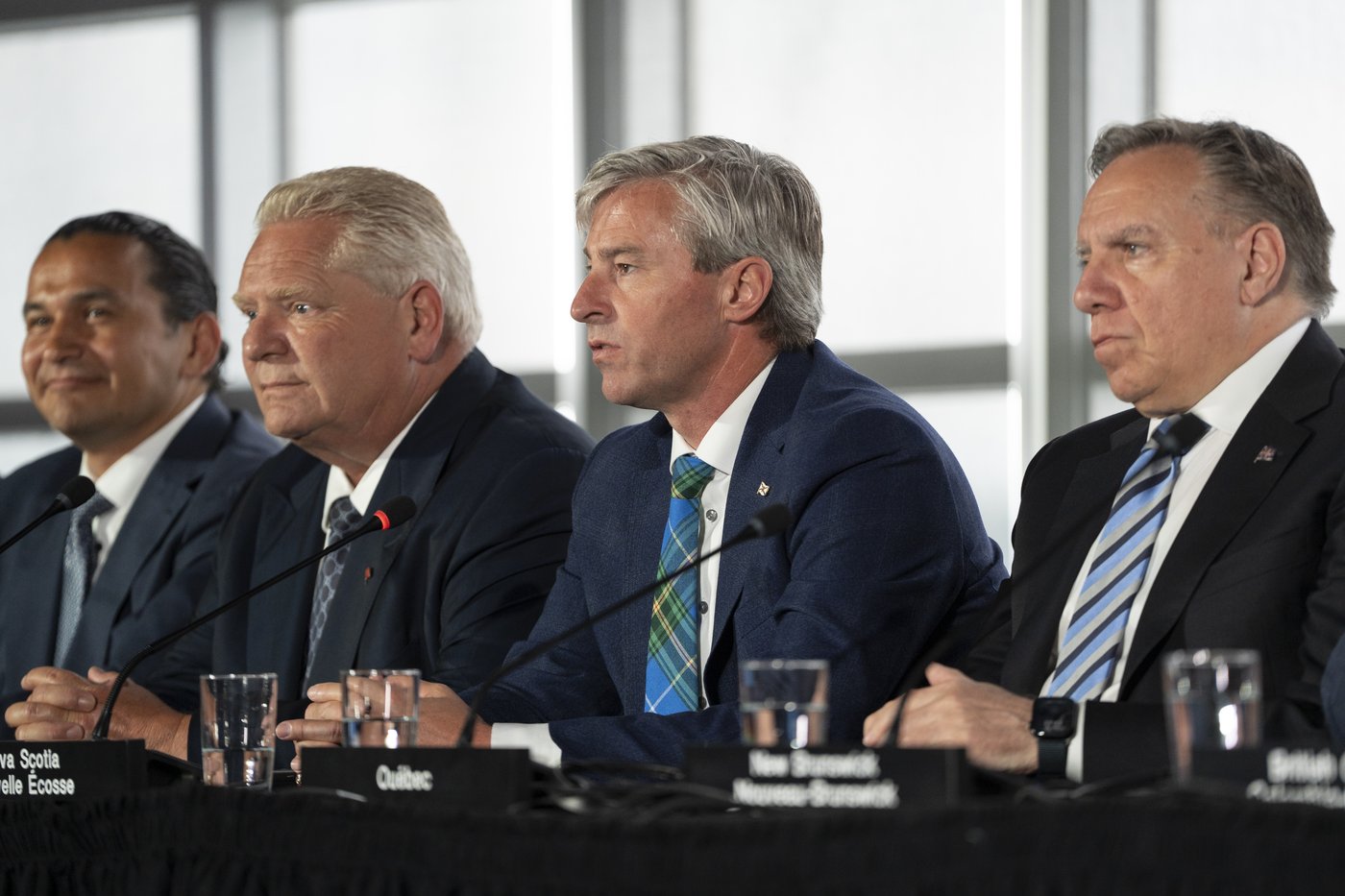 Les premiers ministres provinciaux se rendent à Ottawa pour discuter des tarifs