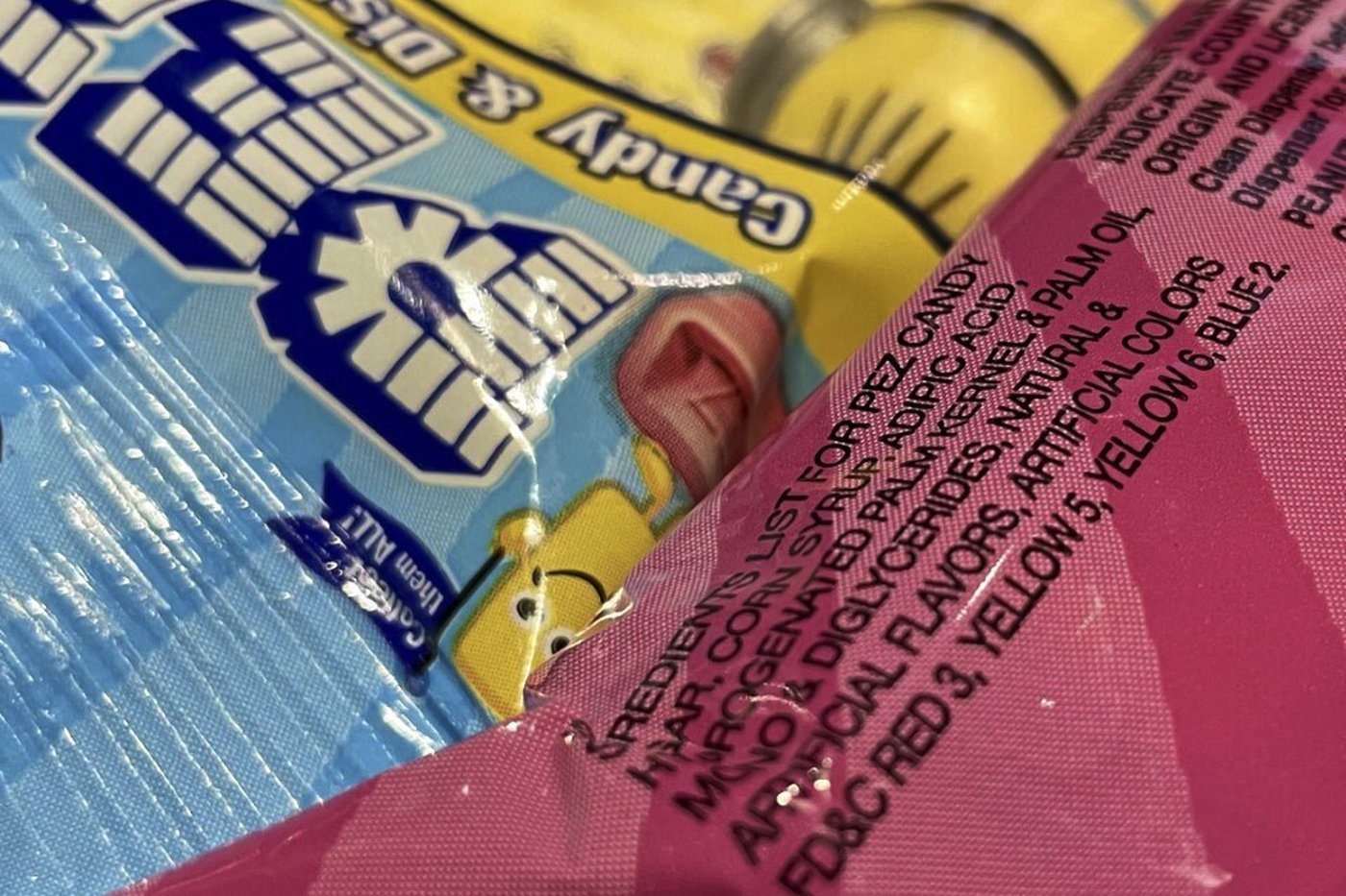 Santé Canada ne voit pas de risques dans un colorant alimentaire interdit par la FDA