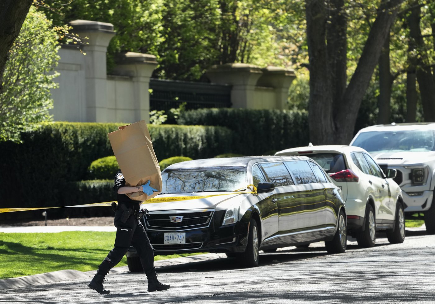 La poursuite de Drake dévoile de nouveaux détails sur la fusillade devant sa maison