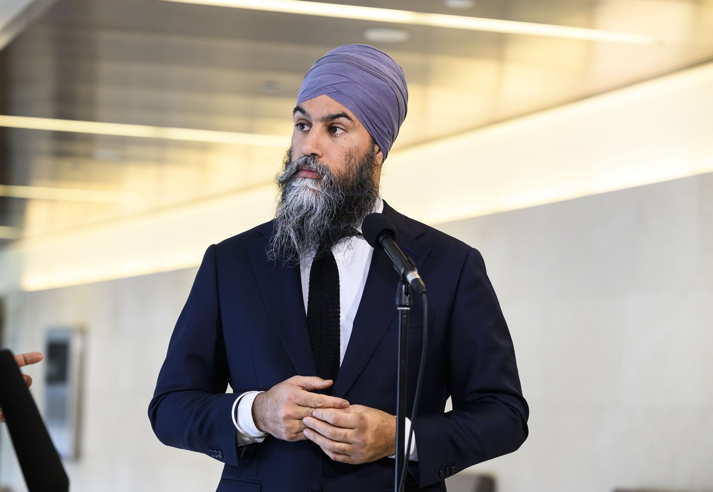 Motion de confiance: Singh sous-entend qu'il est négociable vu la menace de tarifs
