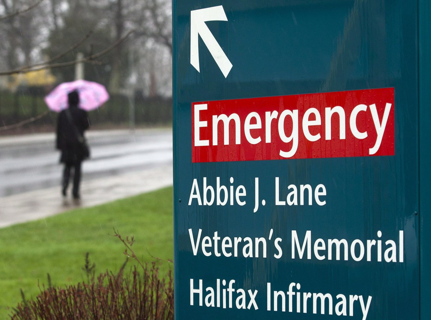 Un patient armé blesse trois membres du personnel de l'Infirmerie d'Halifax
