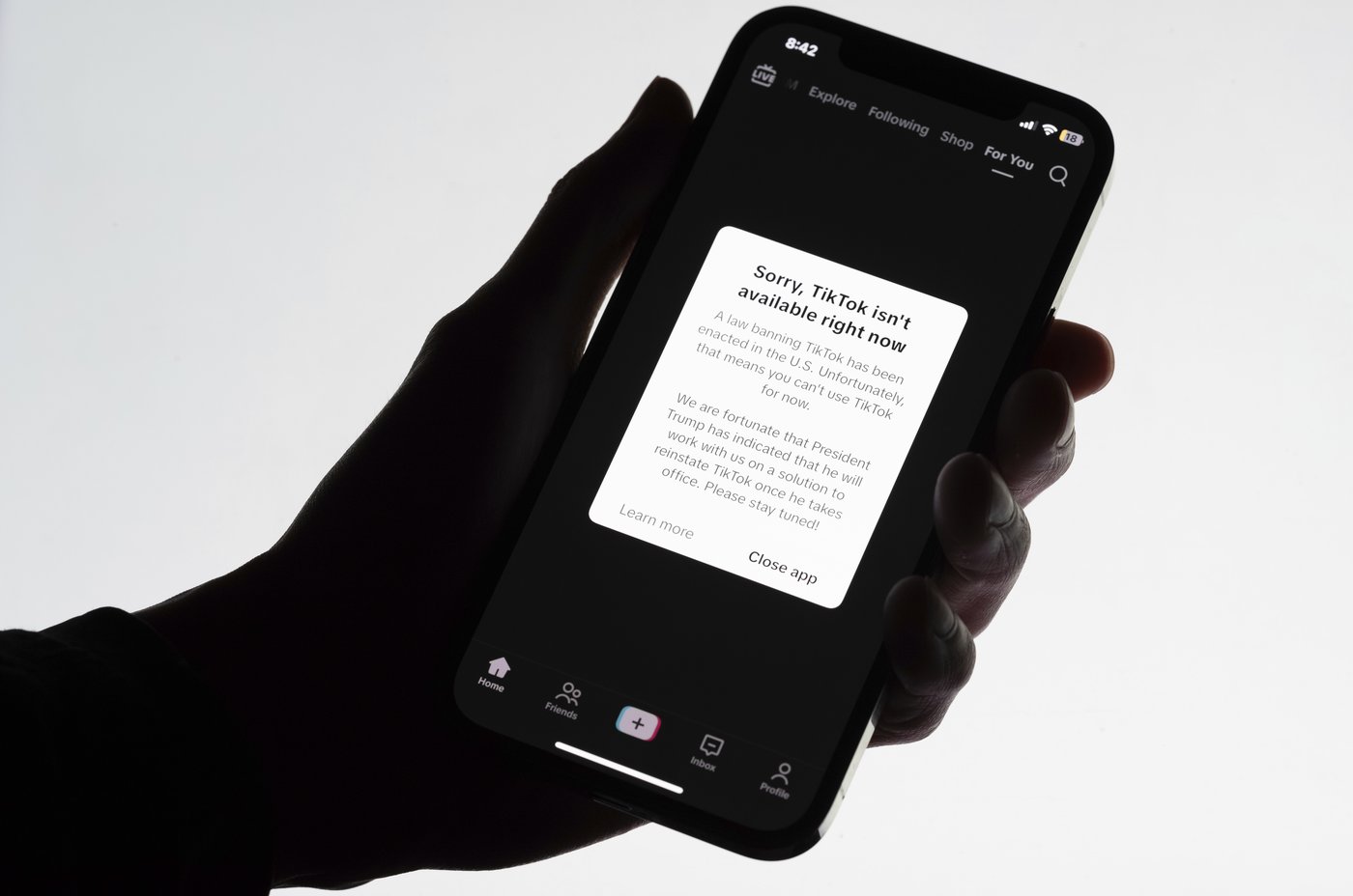 TikTok toujours disponible pour les Canadiens malgré l'interdiction aux États-Unis