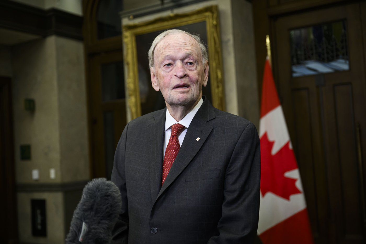 Jean Chrétien répond aux menaces de Donald Trump dans une lettre ouverte