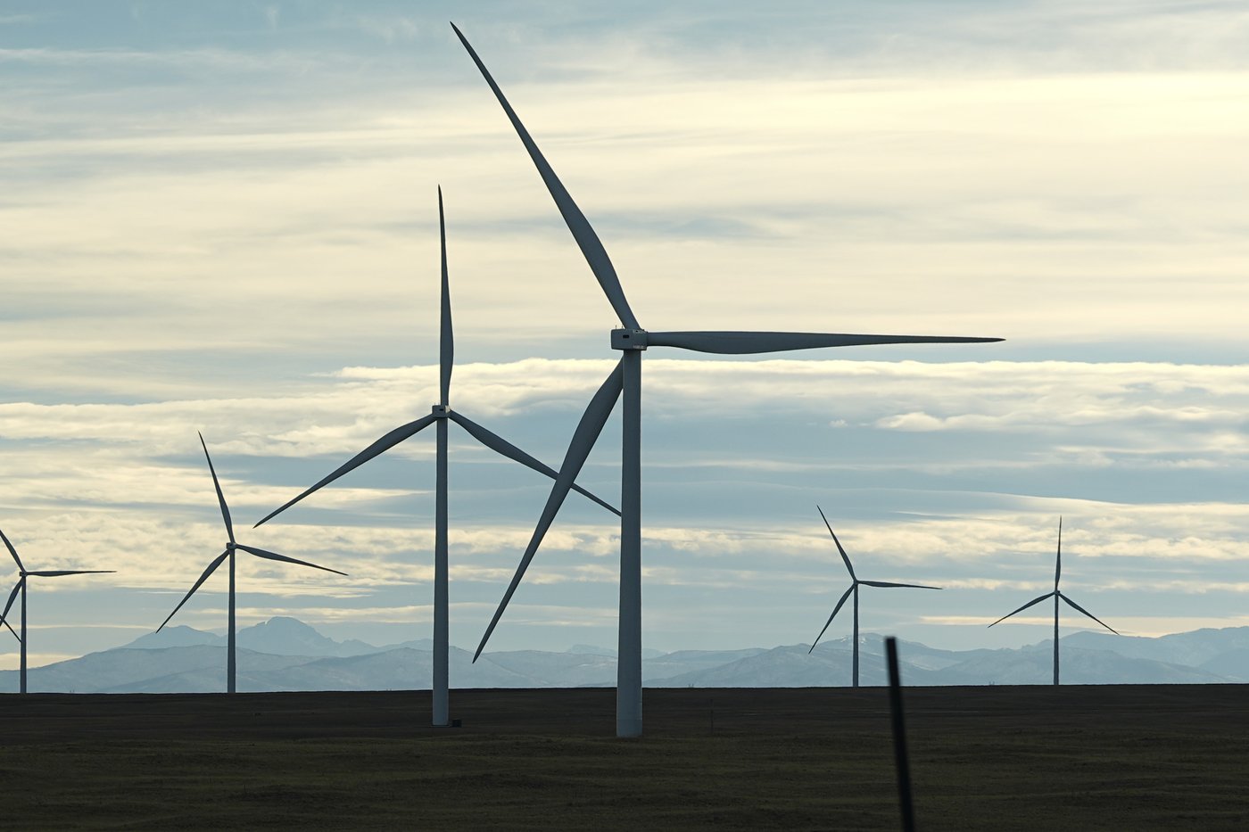 Éolien: Legault annonce un partenariat majeur avec les Innus Essipit