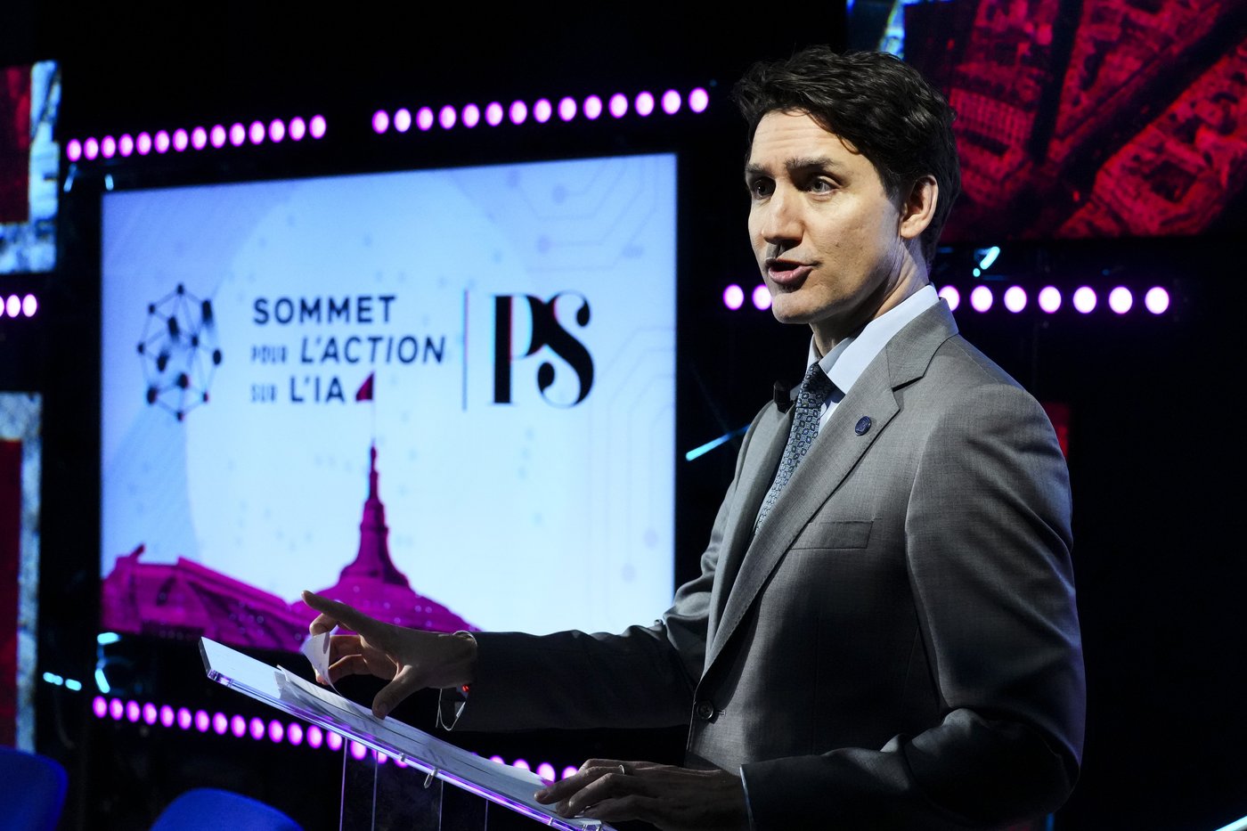 Trudeau soutient que l'IA ne devrait pas profiter qu'aux «oligarques» ultrariches