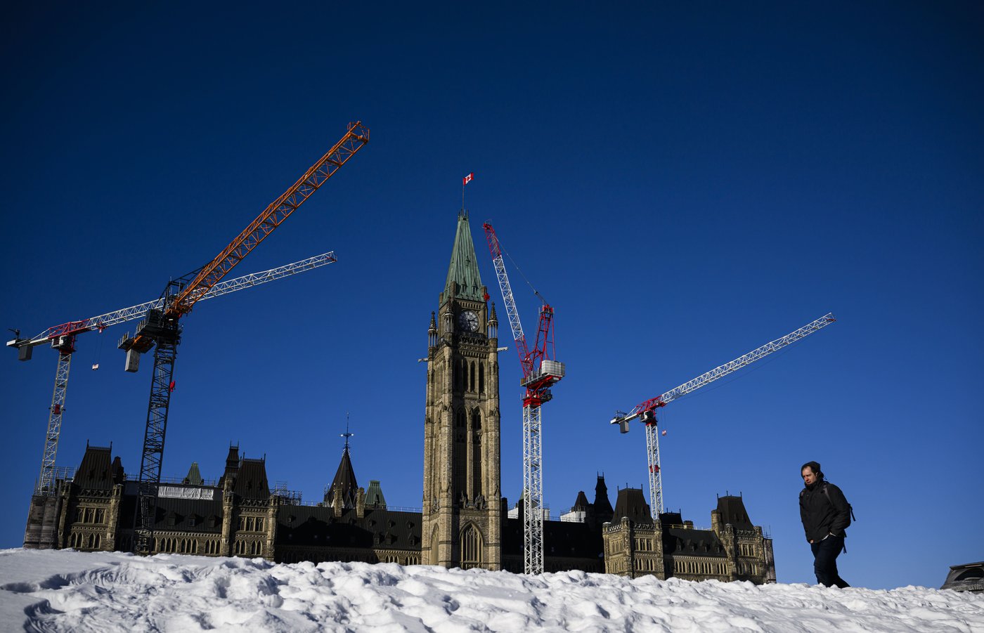 Ottawa enregistre un déficit de 21,7 milliards $ pour la période d'avril à décembre
