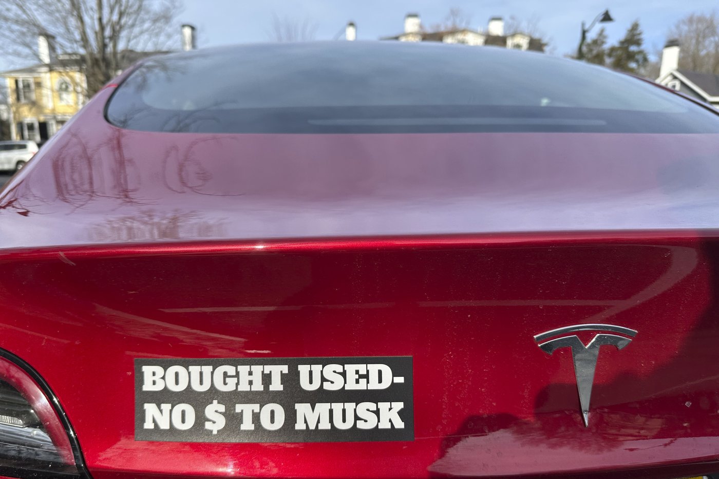 Des propriétaires de Tesla au Canada embarrassés par le PDG de l'entreprise