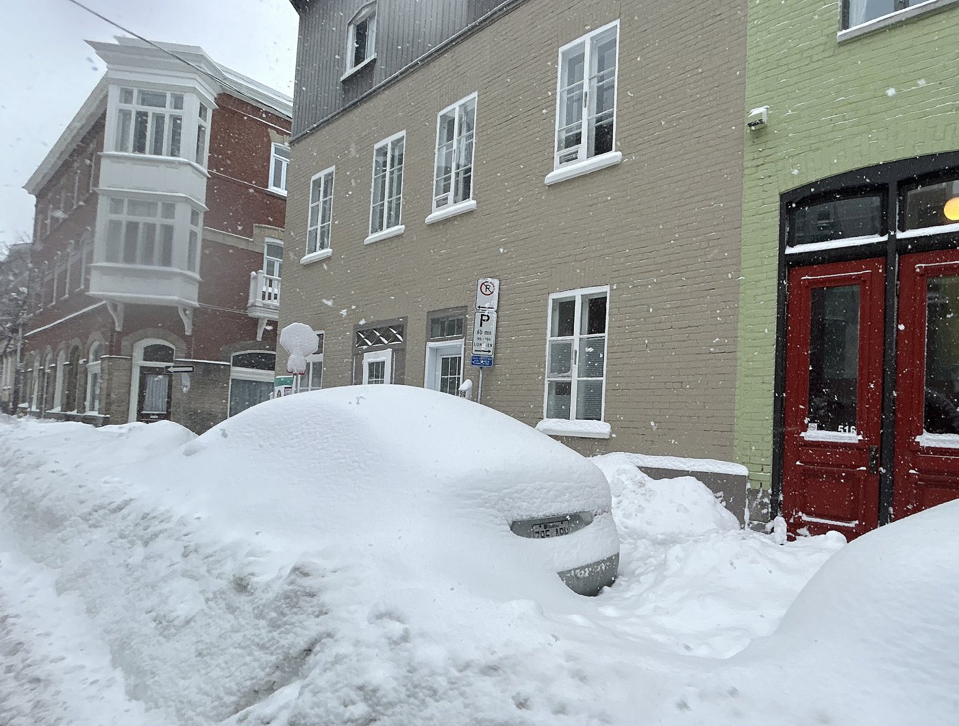 C'est parti pour une autre tempête hivernale touchant l'Ontario, le Québec et le N-B