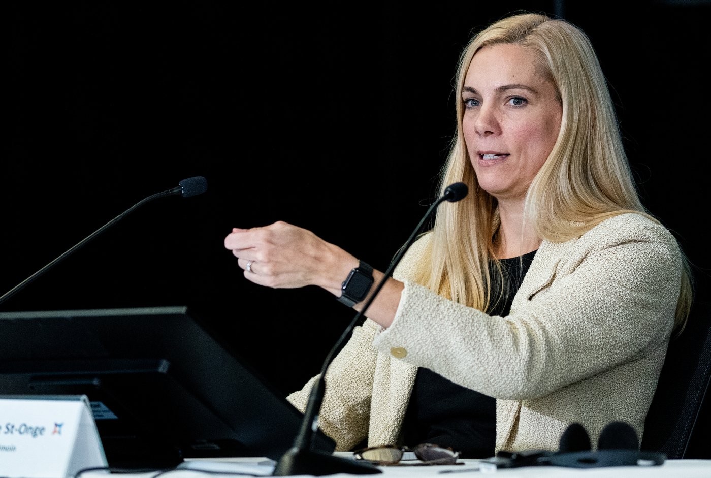 CBC/Radio-Canada: le gouvernement ne devrait plus nommer le PDG, propose St-Onge