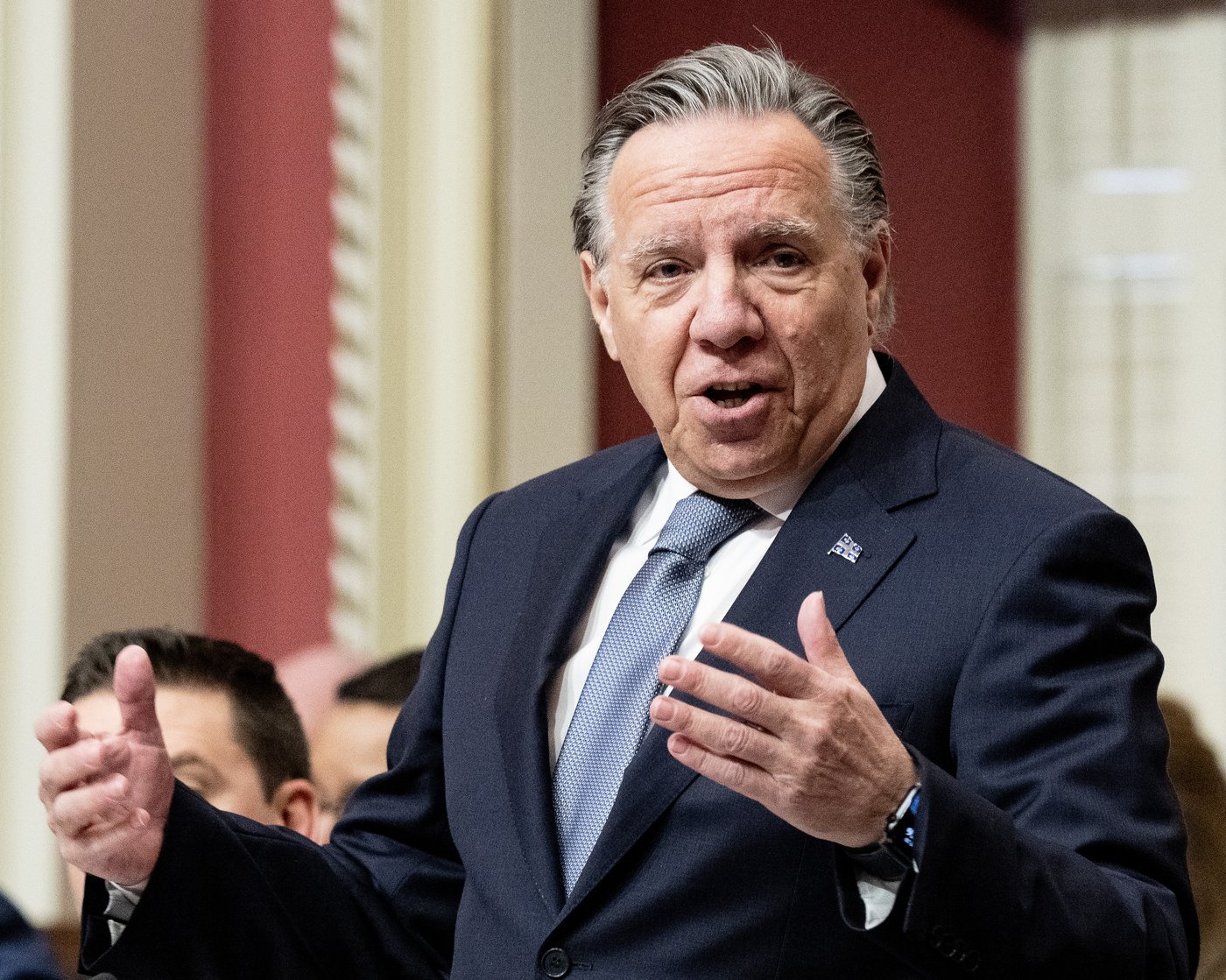 Tarifs de Trump : Legault veut pénaliser les entreprises américaines.