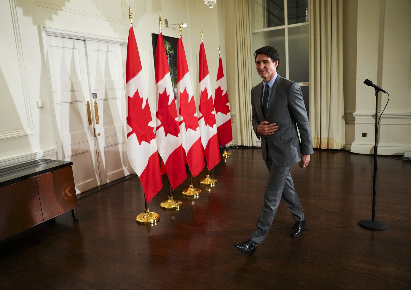 Le premier ministre Justin Trudeau doit rencontrer le roi Charles III lundi