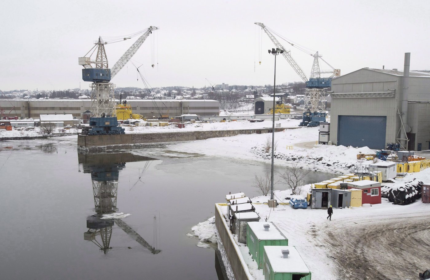 Construction d'un brise-glace polaire de 3,25 milliards $ au Chantier Davie, à Lévis