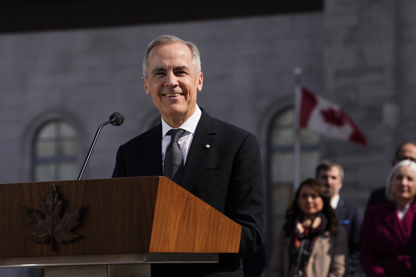 Le nouveau premier ministre Mark Carney se rend en Europe pour son premier voyage