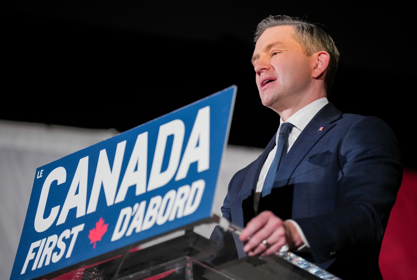 Poilievre reste vague sur le congédiement du gouverneur de la Banque du Canada