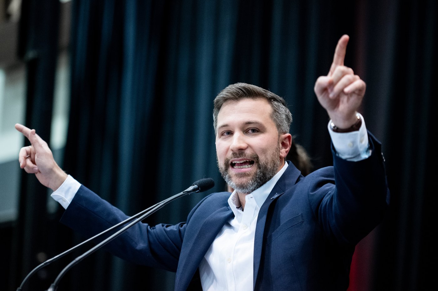 Gabriel Nadeau-Dubois démissionne comme porte-parole de QS et ne se représentera pas