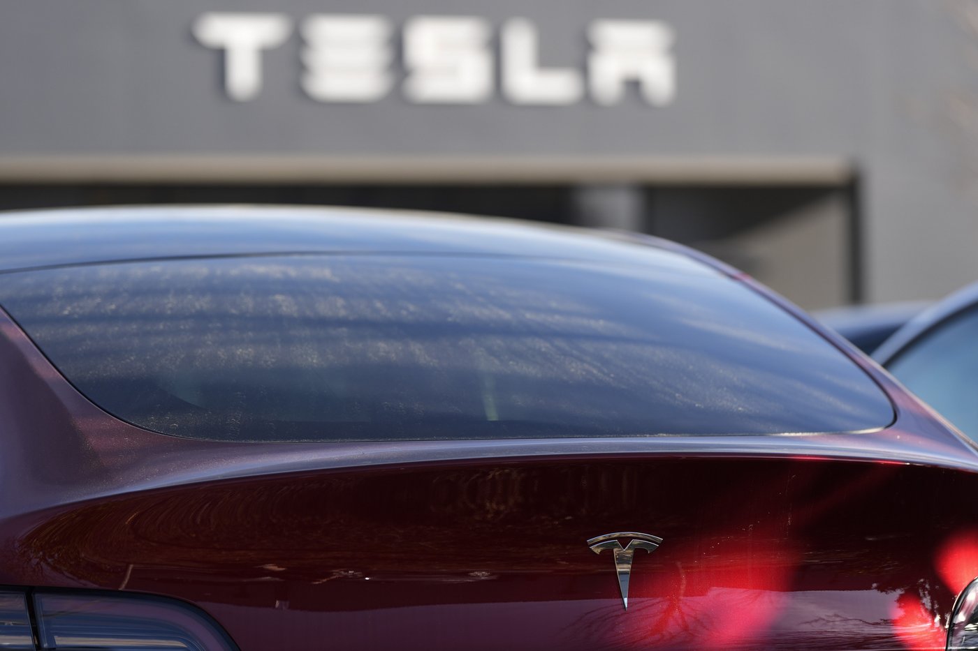 Les élus de la Nouvelle-Écosse abolissent les remboursements pour les véhicules Tesla