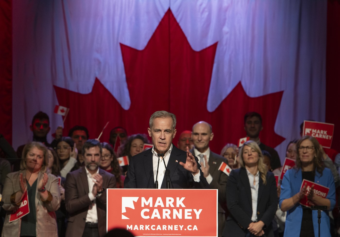 Pierre Poilievre ne pourra jamais tenir tête à Trump, croit Mark Carney