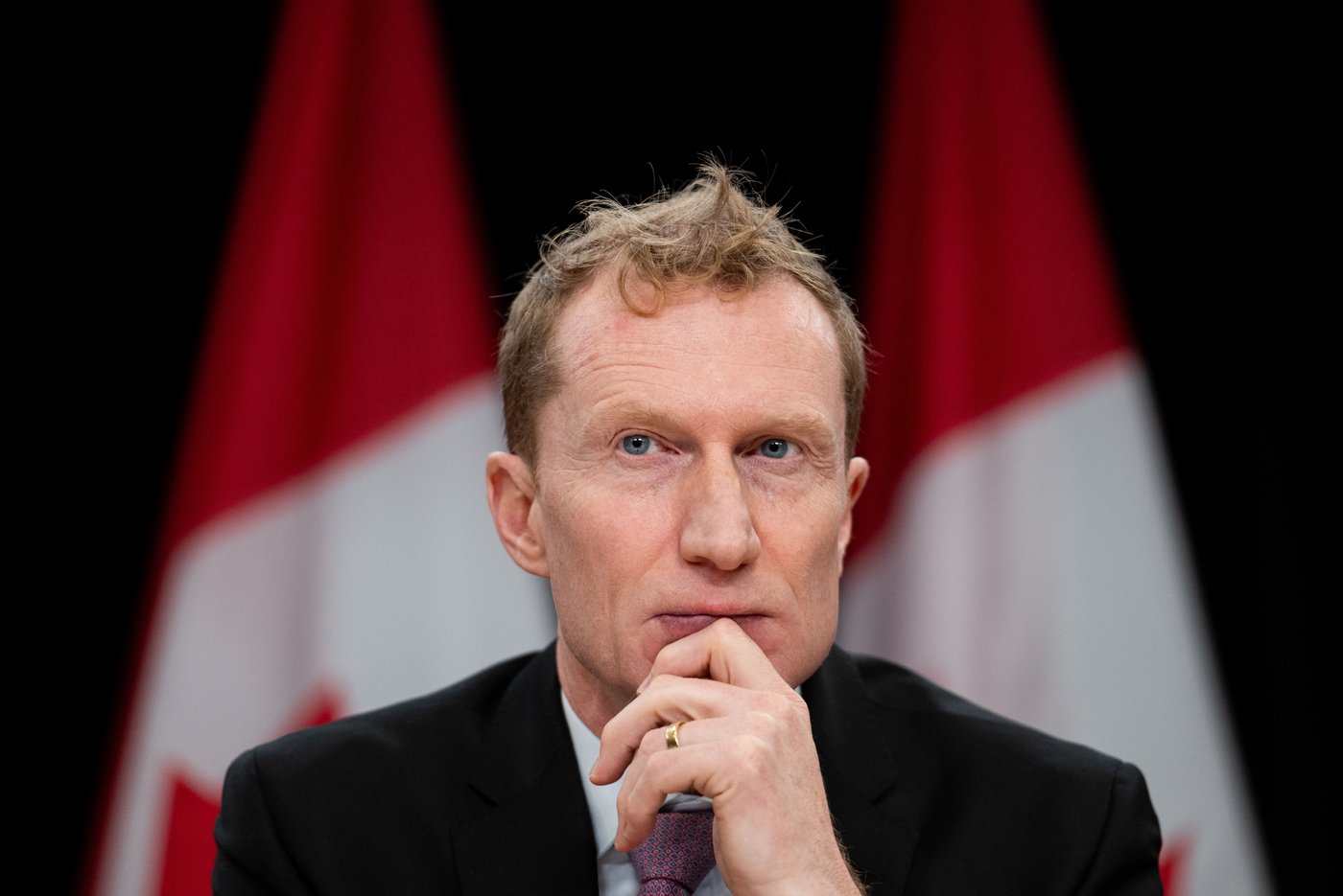 Les «Canadiens perdus» peuvent obtenir la citoyenneté grâce à des règles provisoires