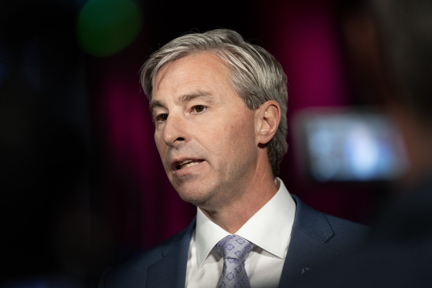 Houston revoit les lois sur l'accès à l'information et le commerce interprovincial