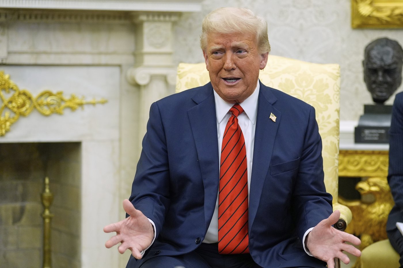 Donald Trump affirme que ses droits de douane enrichissent les États-Unis
